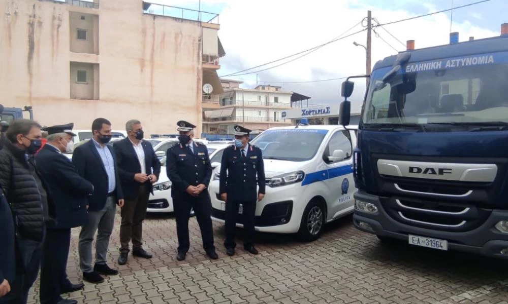 Διατέθηκαν συνολικά 65 οχήματα στην ΕΛ.ΑΣ. από την Περιφέρεια Στερεάς Ελλάδας (Βίντεο)
